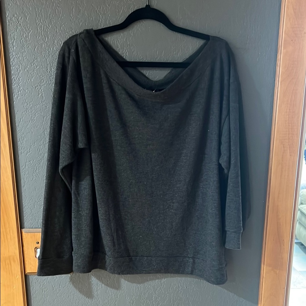 Black/ really dark grey Long Sleeve Top by LuLu’s